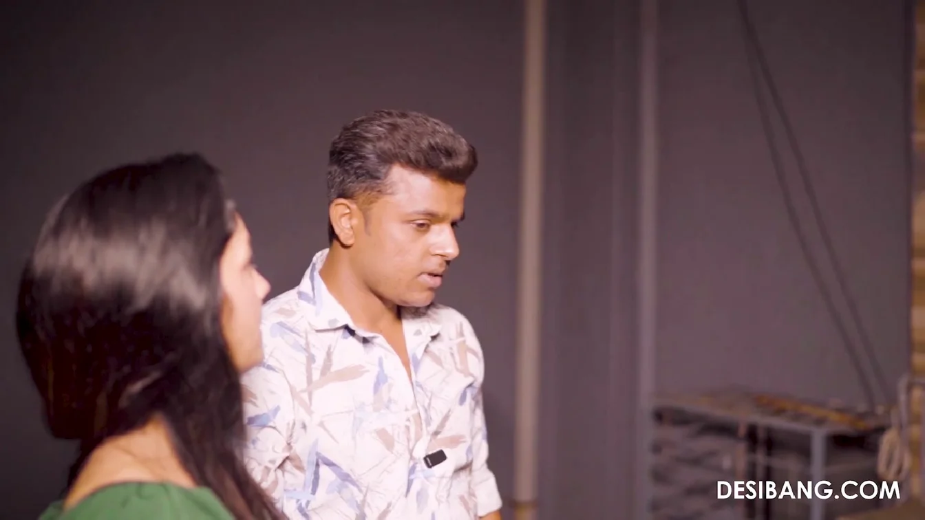 DesiBang Desi Agent Seals The Deal In Bed XXX